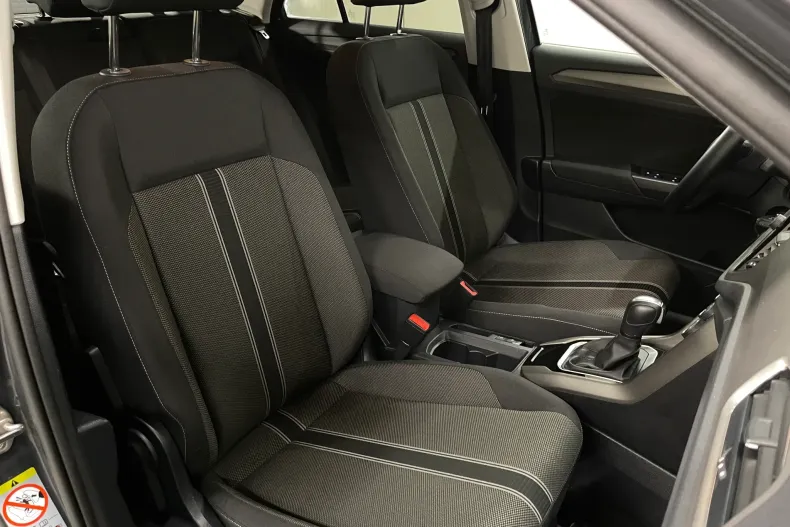 Volkswagen T-Roc din 2022 cu 79.341 km - oferta VOL202576 - foto 10