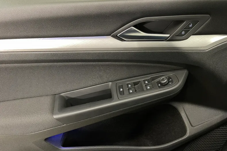 Volkswagen Golf din 2021 cu 98.116 km - oferta VOL202578 - foto 24