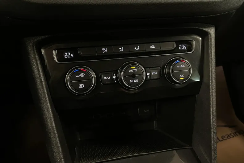 Volkswagen Tiguan din 2020 cu 149.436 km - oferta VOL202579 - foto 23