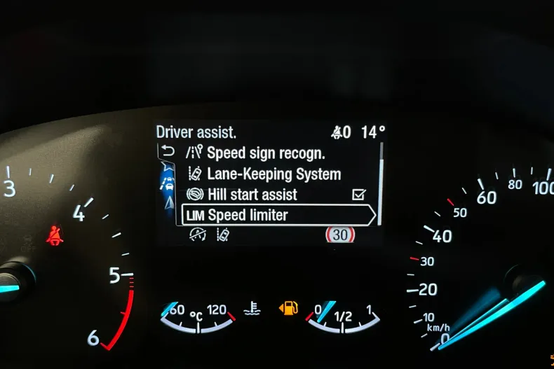 Ford Focus din 2021 cu 67.376 km - oferta FOR202580 - foto 23