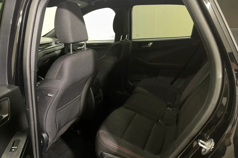 Ford Kuga din 2022 cu 28.739 km - oferta FOR202581 - foto 11