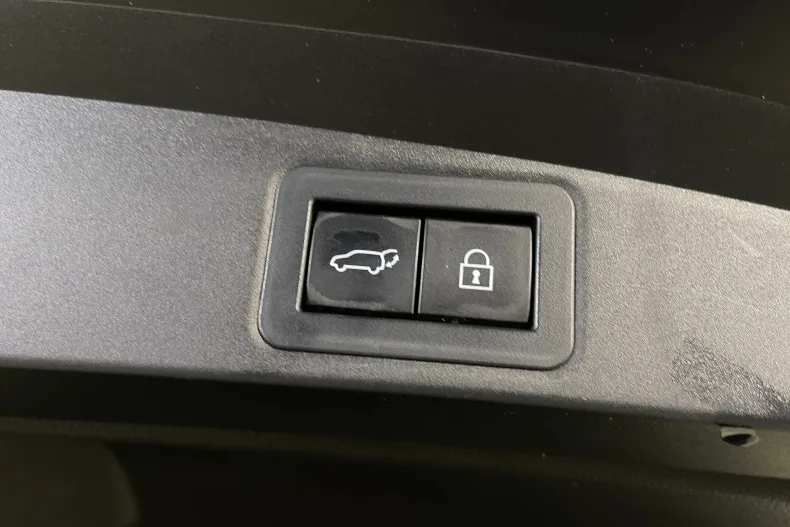 Toyota Corolla din 2020 cu 143.191 km - oferta TOY202585 - foto 17