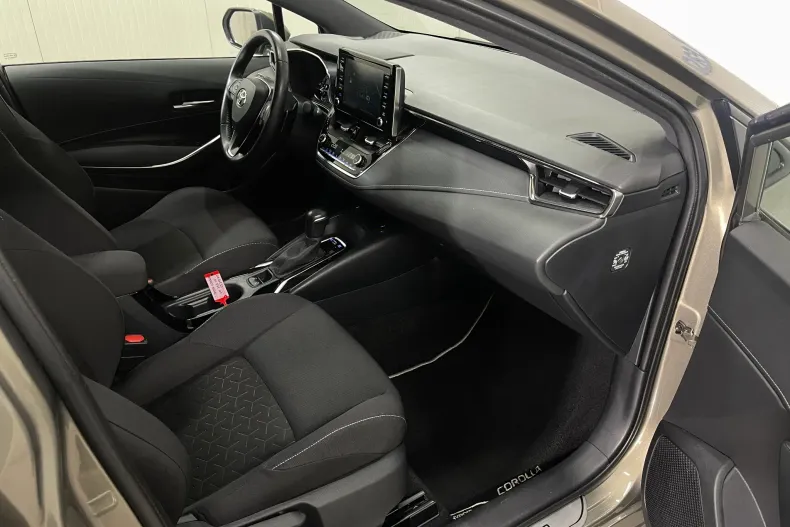 Toyota Corolla din 2021 cu 55.327 km - oferta TOY202587 - foto 9