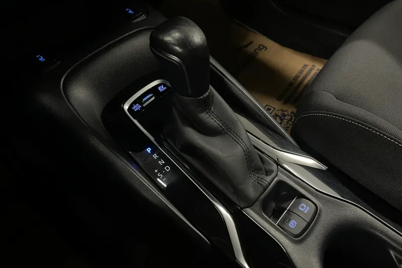 Toyota Corolla din 2021 cu 55.327 km - oferta TOY202587 - foto 25