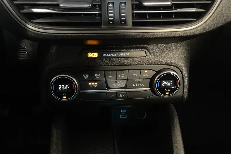 Ford Focus din 2022 cu 87.040 km - oferta FOR202589 - foto 14