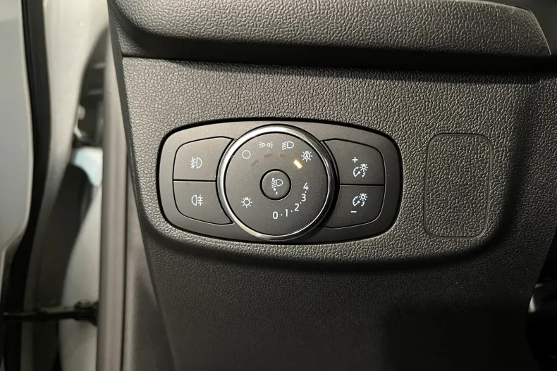 Ford Focus din 2022 cu 87.040 km - oferta FOR202589 - foto 16