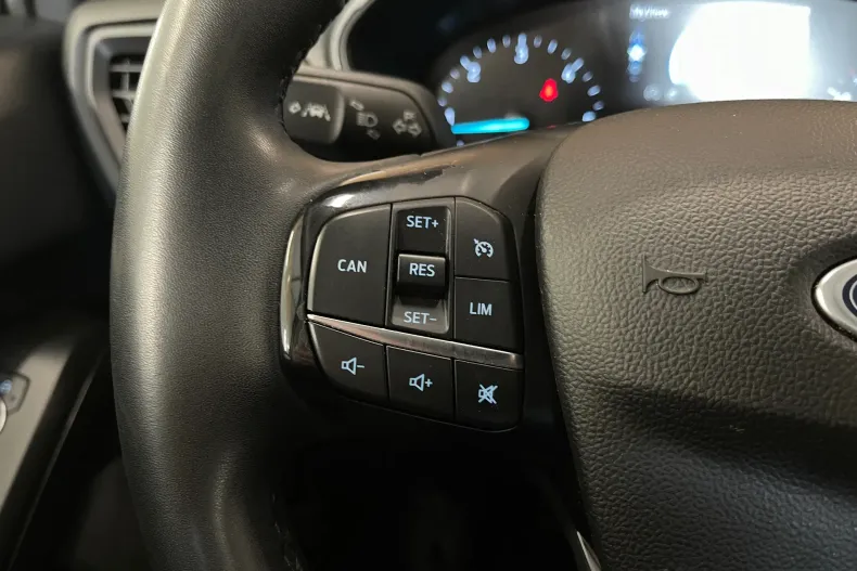 Ford Focus din 2022 cu 87.040 km - oferta FOR202589 - foto 17