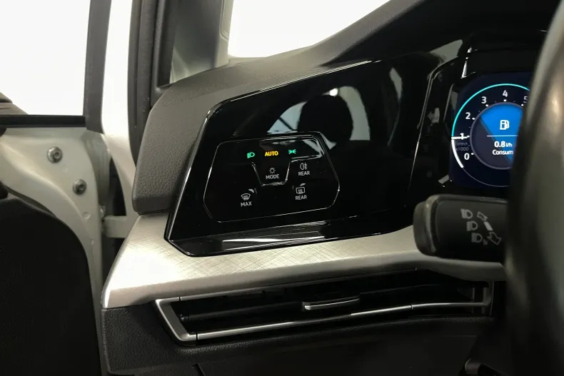 Volkswagen Golf din 2022 cu 85.370 km - oferta VOL202590 - foto 20