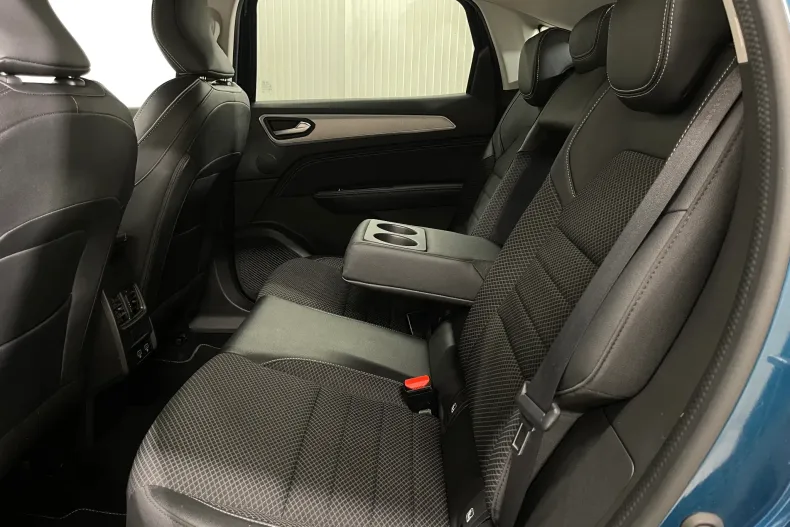 Renault Arkana din 2022 cu 70.137 km - oferta REN202591 - foto 12