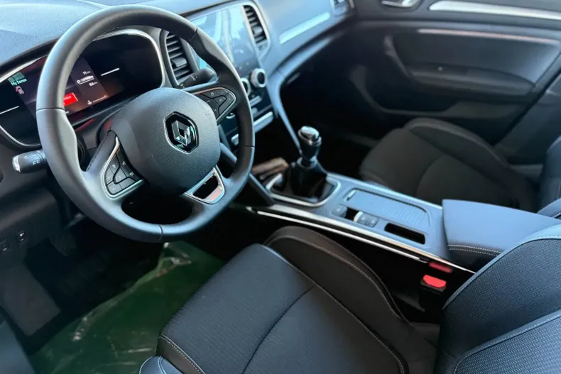 Renault Megane din 2024 cu 12 km - oferta REN202593 - foto 12