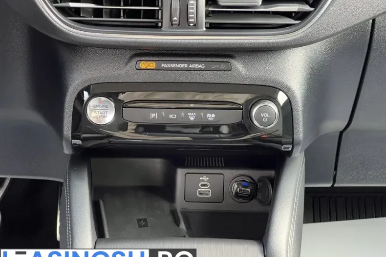 Ford Kuga din 2024 cu 17.300 km - oferta FOR202594 - foto 30