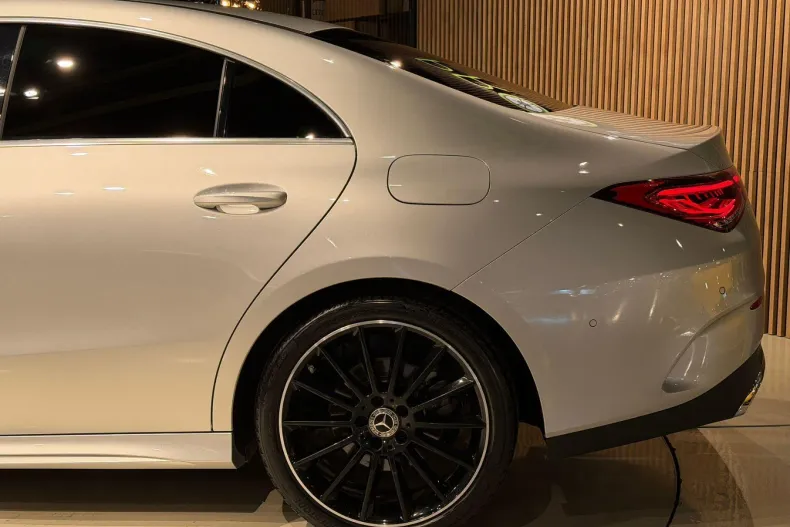 Mercedes-Benz CLA 200 (Clasa CLA) din 2022 cu 48.000 km - oferta MER202614 - foto 17