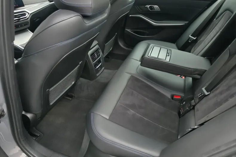 BMW 320e (Seria 3) din 2024 cu 91.300 km - oferta BMW202620 - foto 28