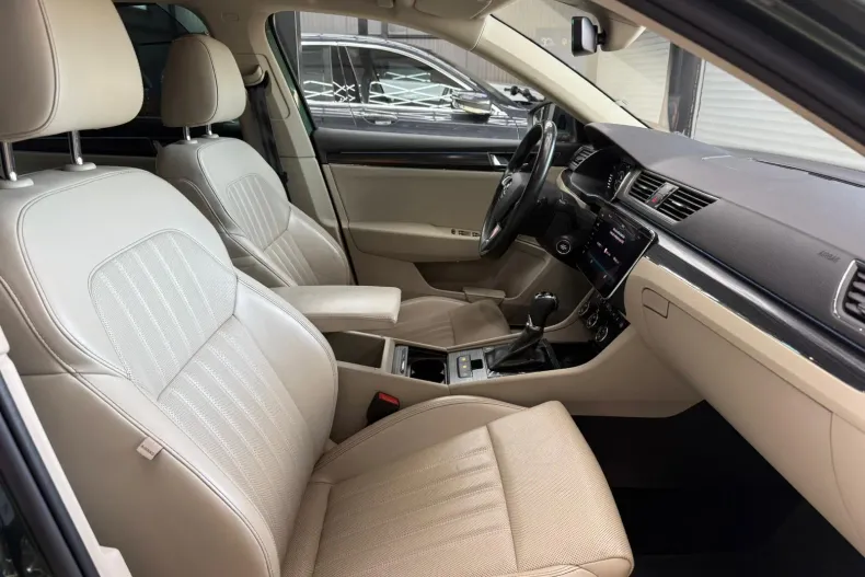 Skoda Superb din 2020 cu 131.200 km - oferta SKO202622 - foto 34