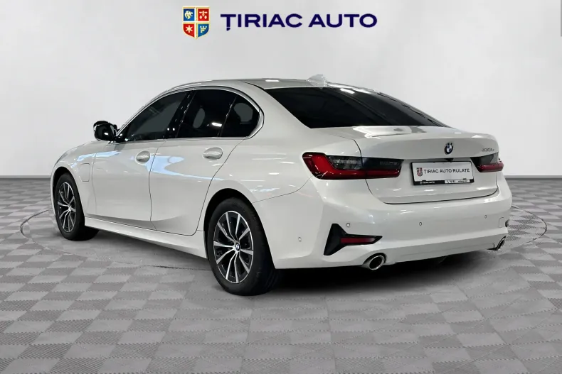 BMW 330e (Seria 3) din 2020 cu 106.610 km - oferta BMW202626 - foto 3