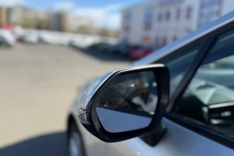 Suzuki Swace din 2021 cu 48.996 km - oferta SUZ202632 - foto 12