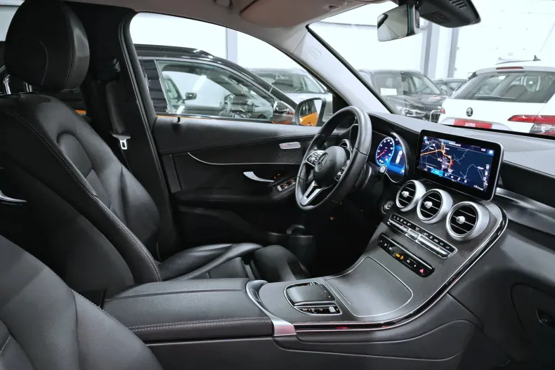 Mercedes-Benz GLC din 2022 cu 95.855 km - oferta MER202635 - foto 7