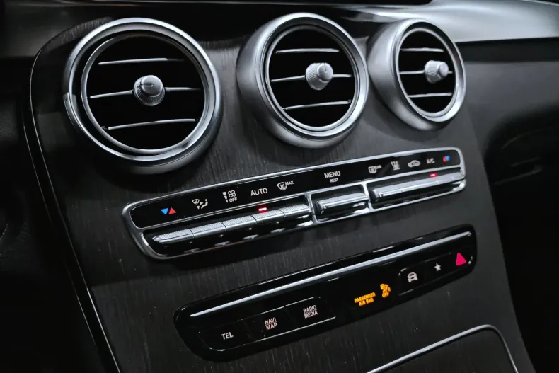 Mercedes-Benz GLC din 2022 cu 95.855 km - oferta MER202635 - foto 25