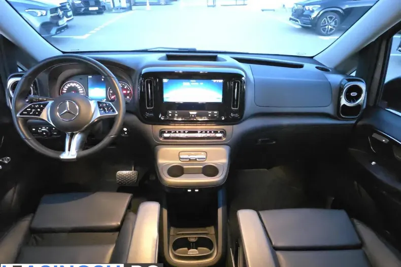 Mercedes-Benz Vito din 2024 cu 21.430 km - oferta MER202646 - foto 16