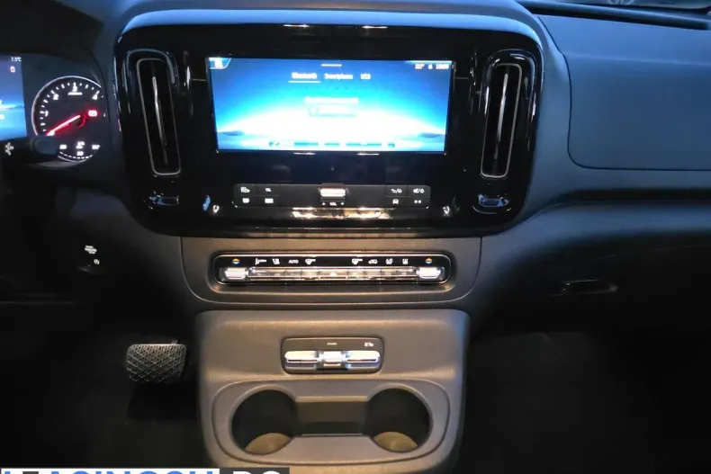 Mercedes-Benz Vito din 2024 cu 21.430 km - oferta MER202646 - foto 22