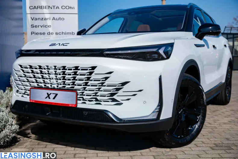BAIC X75 din 2026 cu 10 km - oferta BAI202649 - foto 3