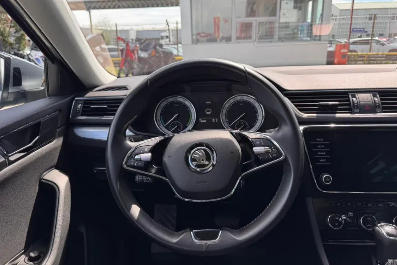 Skoda Superb din 2021 cu 110.495 km - oferta SKO202650 - foto 19