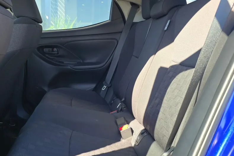 Toyota Yaris din 2025 cu 1.827 km - oferta TOY202651 - foto 16