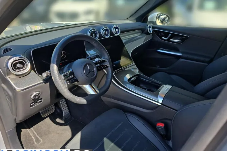 Mercedes-Benz GLC din 2025 cu 17.526 km - oferta MER202656 - foto 9