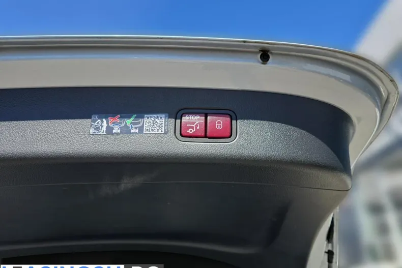 Mercedes-Benz GLC din 2025 cu 17.526 km - oferta MER202656 - foto 17