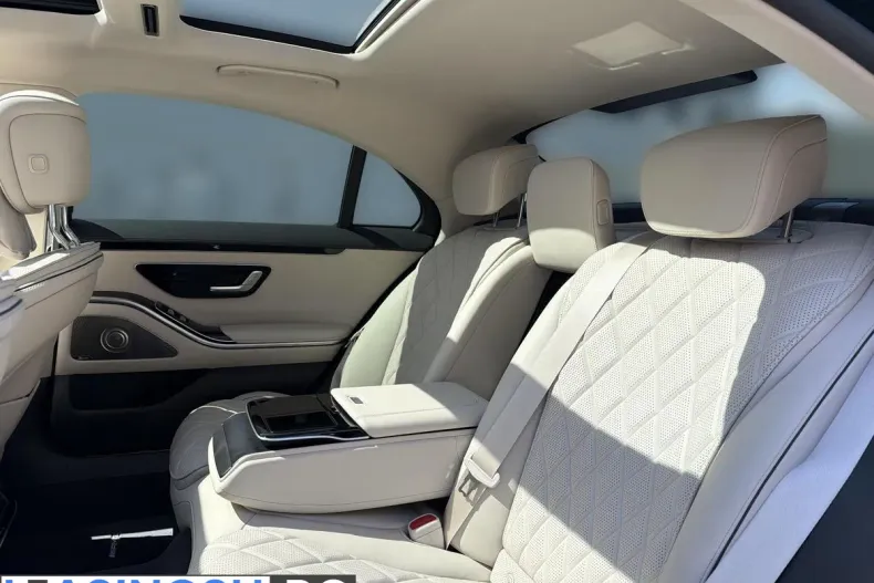 Mercedes-Benz S din 2025 cu 10.991 km - oferta MER202657 - foto 16