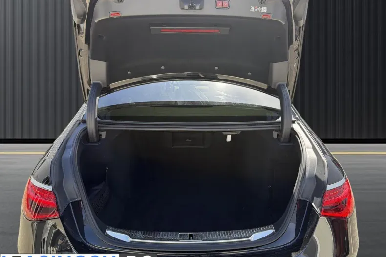 Mercedes-Benz S din 2025 cu 10.991 km - oferta MER202657 - foto 24