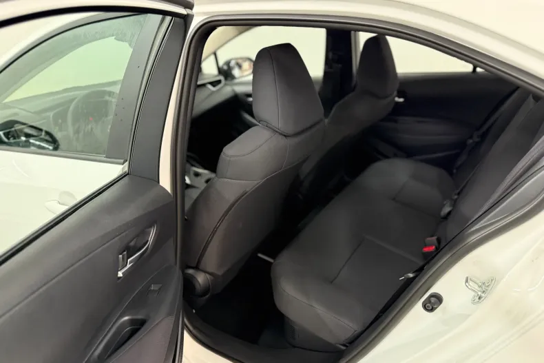 Toyota Corolla din 2026 cu 10 km - oferta TOY202659 - foto 8