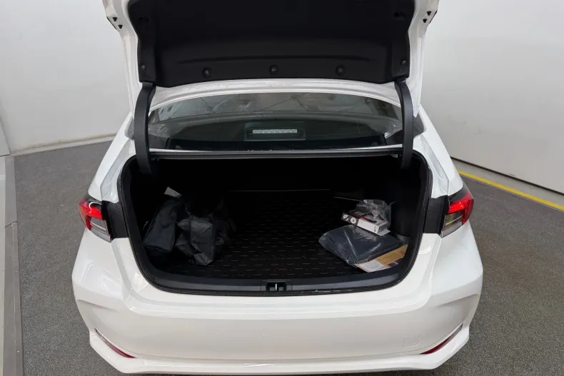 Toyota Corolla din 2026 cu 10 km - oferta TOY202659 - foto 12