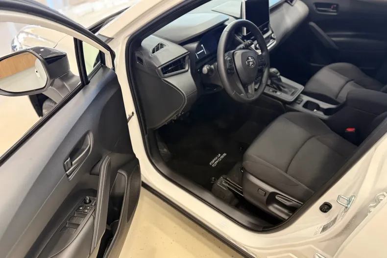 Toyota Corolla Cross din 2026 cu 10 km - oferta TOY202660 - foto 7