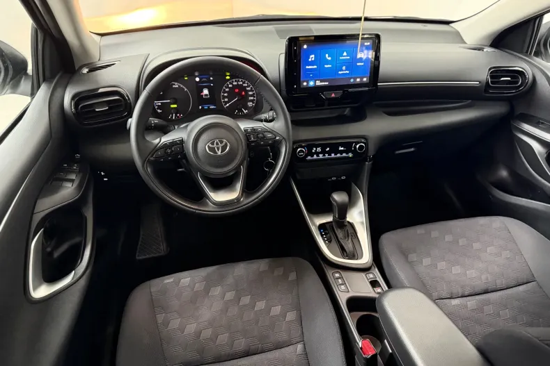 Toyota Yaris din 2025 cu 4.080 km - oferta TOY202661 - foto 5