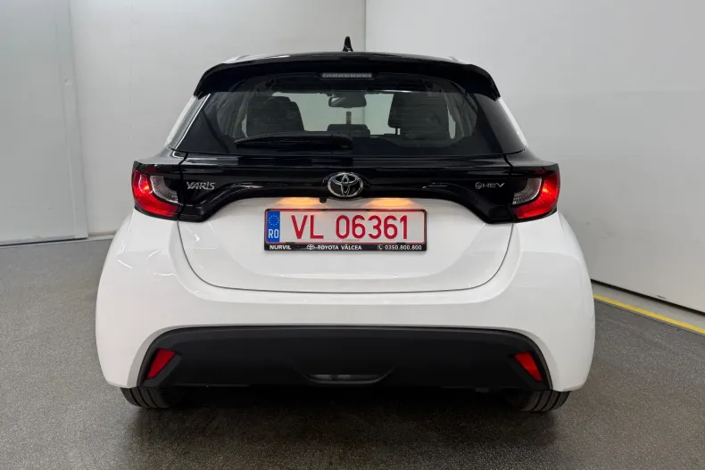 Toyota Yaris din 2025 cu 4.080 km - oferta TOY202661 - foto 19