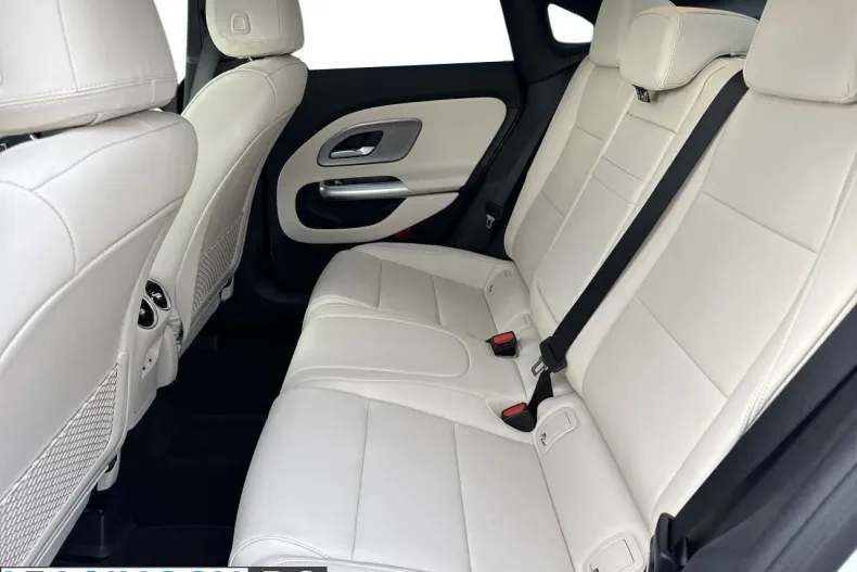 Mercedes-Benz CLA (Clasa CLA) din 2026 cu 5 km - oferta MER202662 - foto 11