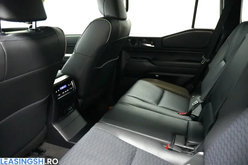 Toyota Land Cruiser din 2024 cu 10 km - oferta TOY202669 - foto 8