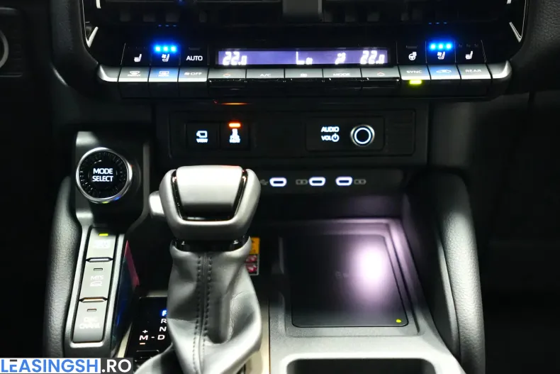 Toyota Land Cruiser din 2024 cu 10 km - oferta TOY202669 - foto 13