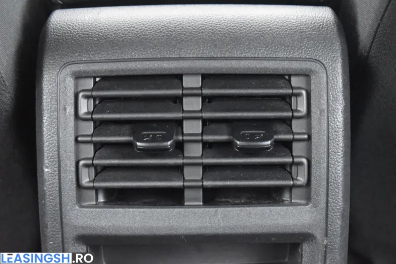 Volkswagen Golf din 2021 cu 149.123 km - oferta VOL202672 - foto 38