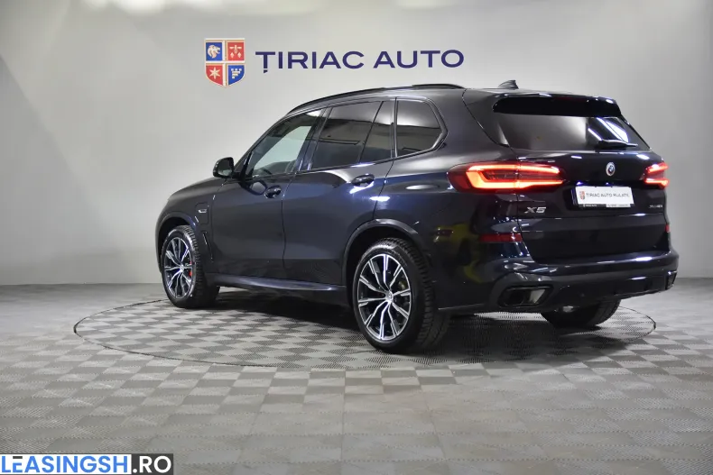BMW X5 (Seria X) din 2022 cu 89.351 km - oferta BMW202683 - foto 3
