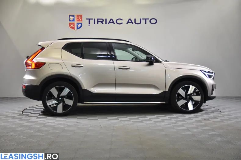 Volvo XC40 din 2023 cu 30.586 km - oferta VOL202688 - foto 6