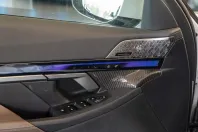 BMW 550e (Seria 5) din 2025 cu 27.972 km - oferta BMW202695 - foto 13