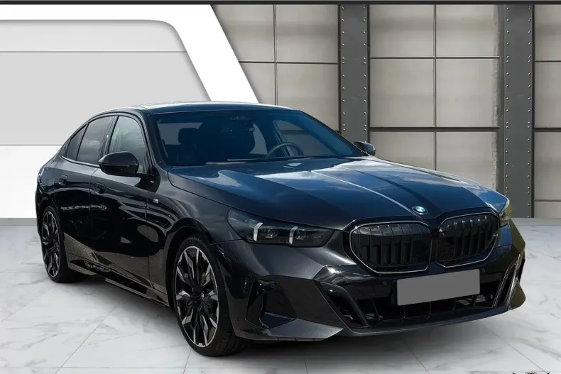 BMW 540d (Seria 5) din 2025 cu 27.361 km - oferta BMW202696 - foto 3