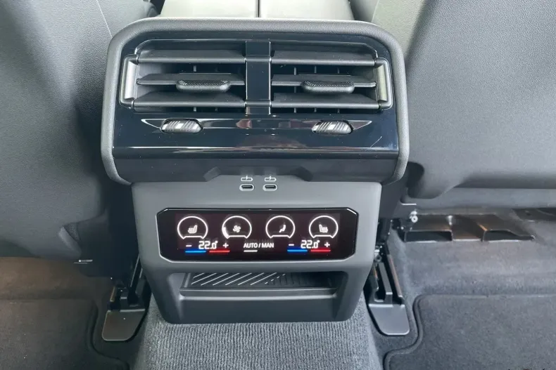 BMW 540d (Seria 5) din 2025 cu 27.361 km - oferta BMW202696 - foto 18