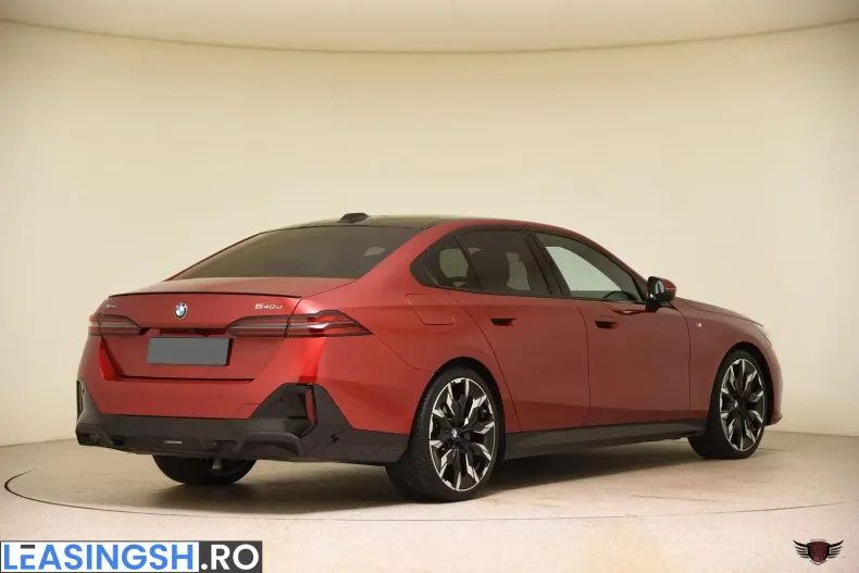 BMW 540d (Seria 5) din 2025 cu 5.500 km - oferta BMW202698 - foto 5