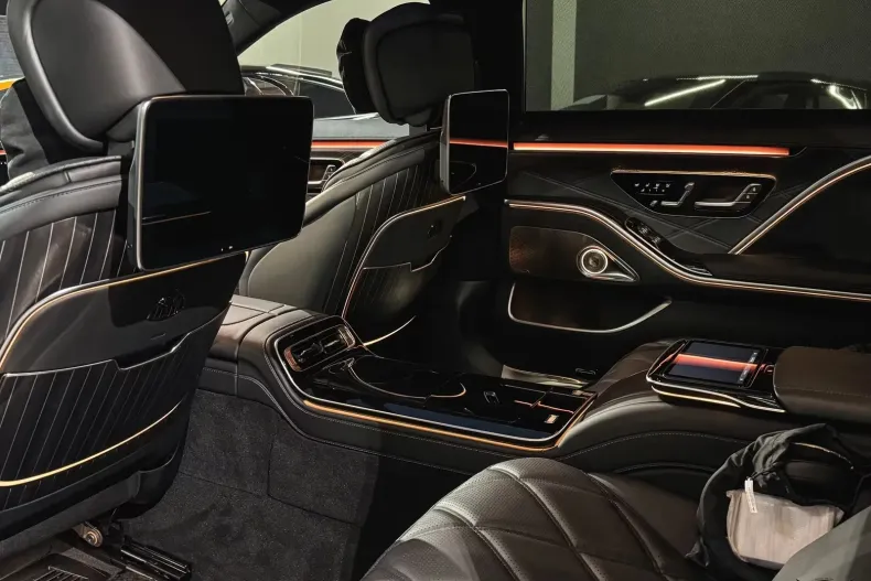 Mercedes-Benz S Maybach din 2025 cu 17.000 km - oferta MER202704 - foto 10