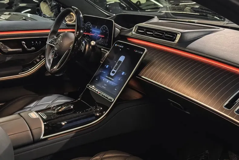 Mercedes-Benz S Maybach din 2025 cu 17.000 km - oferta MER202704 - foto 25