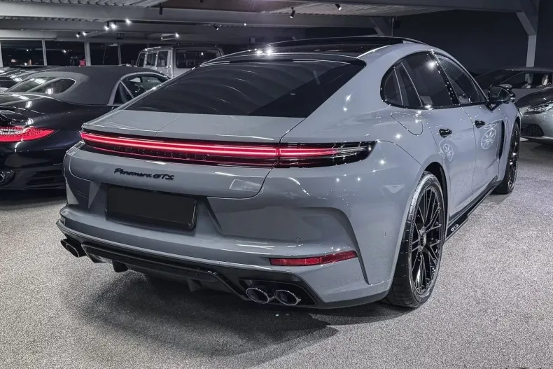 Porsche Panamera din 2024 cu 6.000 km - oferta POR202705 - foto 5