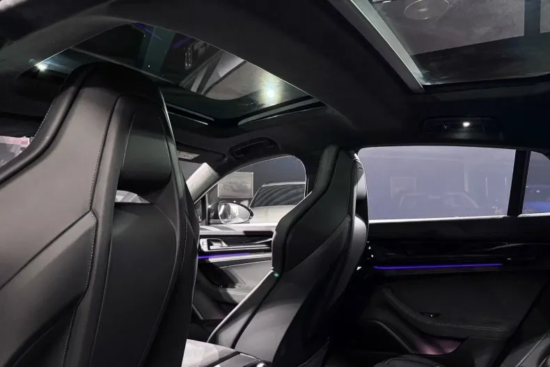 Porsche Panamera din 2024 cu 6.000 km - oferta POR202705 - foto 9